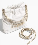 CHANEL 22 MINI HANDBAG - Image 4